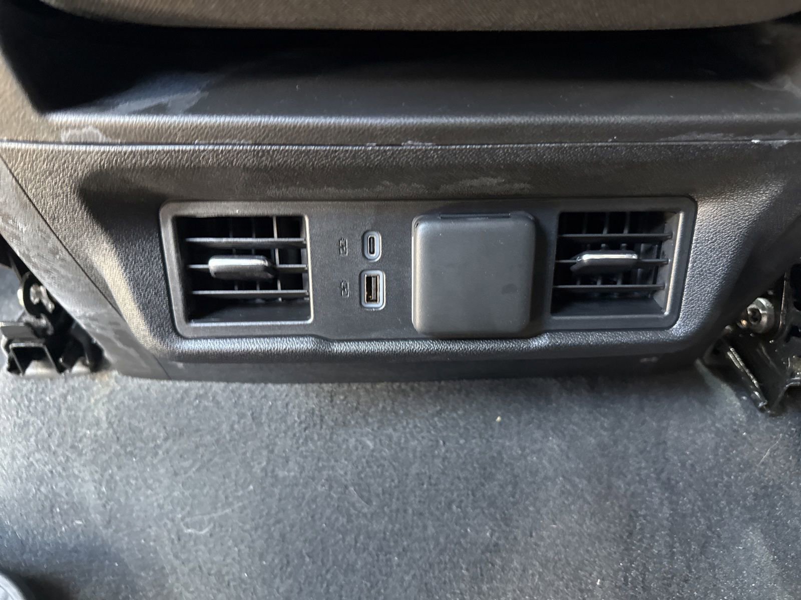 Used 2024 Chevrolet Silverado 1500 RST w/ LPO, Dark Essentials Package AWD/4WD image 17
