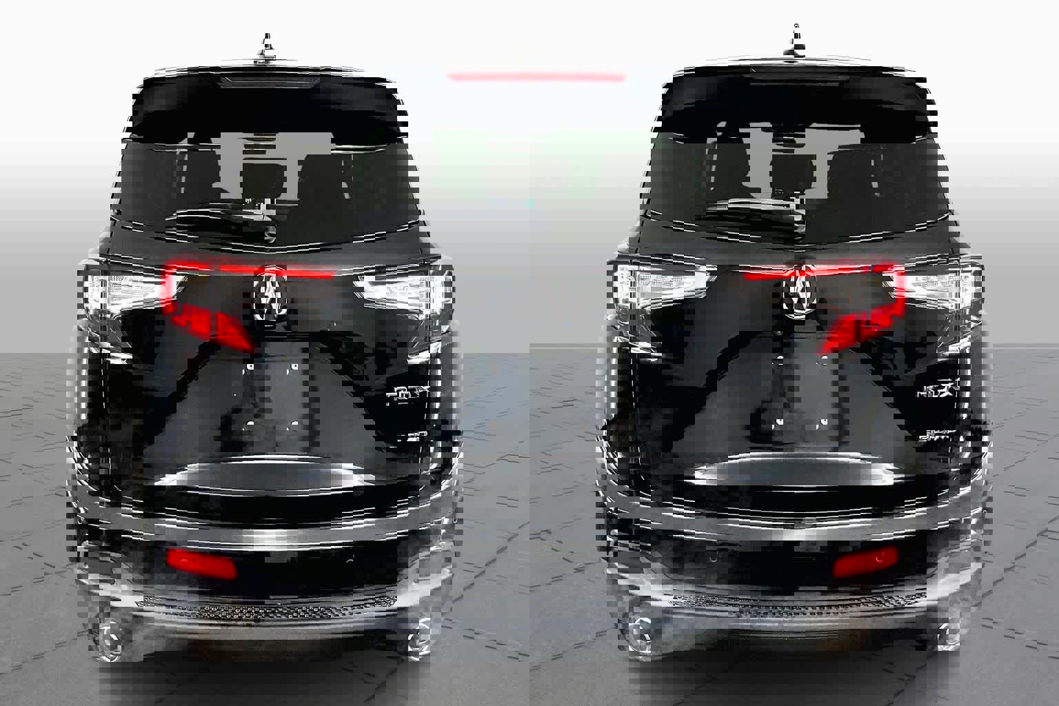 Used 2021 Acura RDX AWD w/ Technology Package image 4