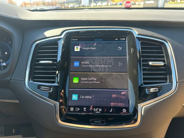 Used 2025 Volvo XC90 B6 Ultra w/ Protection Package image 47