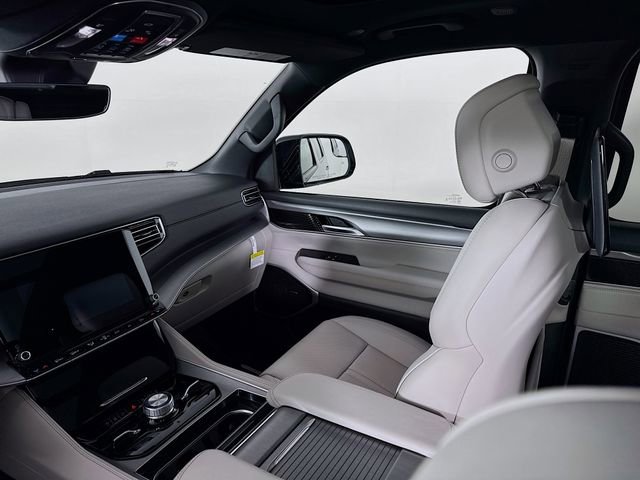 New 2025 Jeep Wagoneer Series II image 28