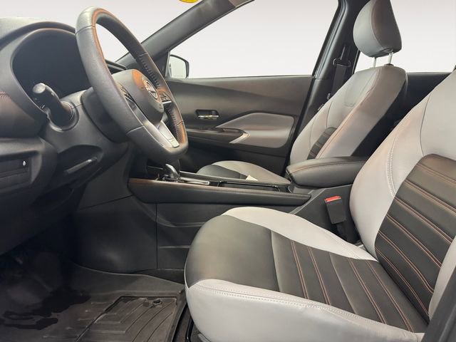 Used 2024 Nissan Kicks SR w/ SR Premium Package image 7
