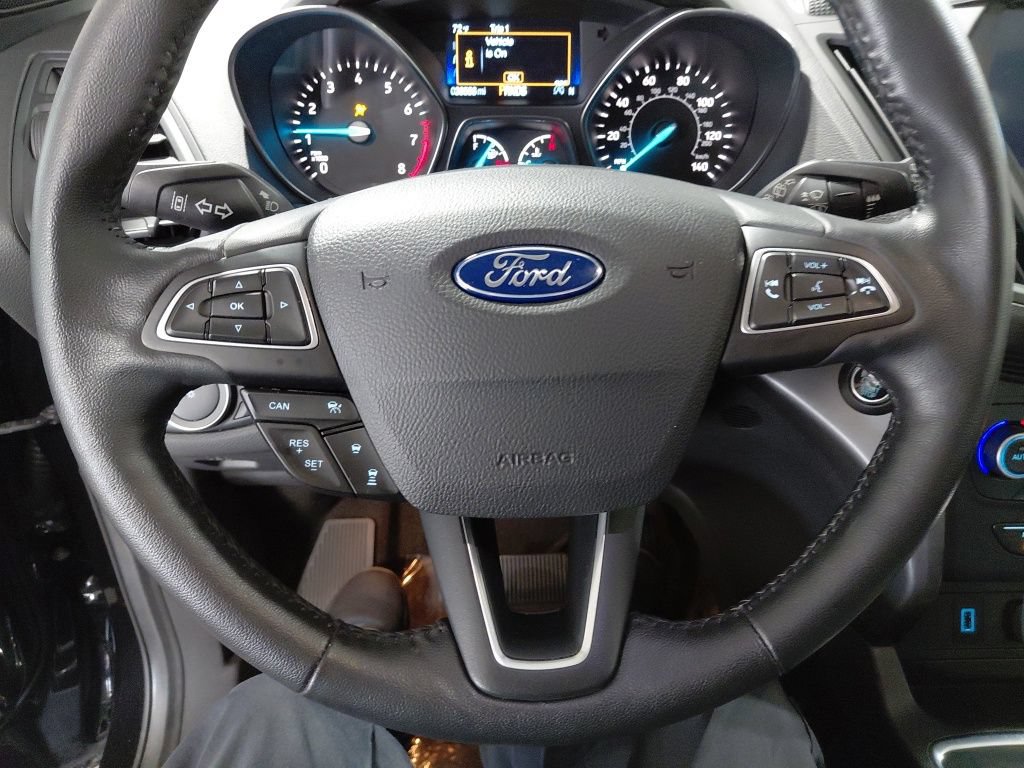 Used 2019 Ford Escape SEL AWD/4WD image 24