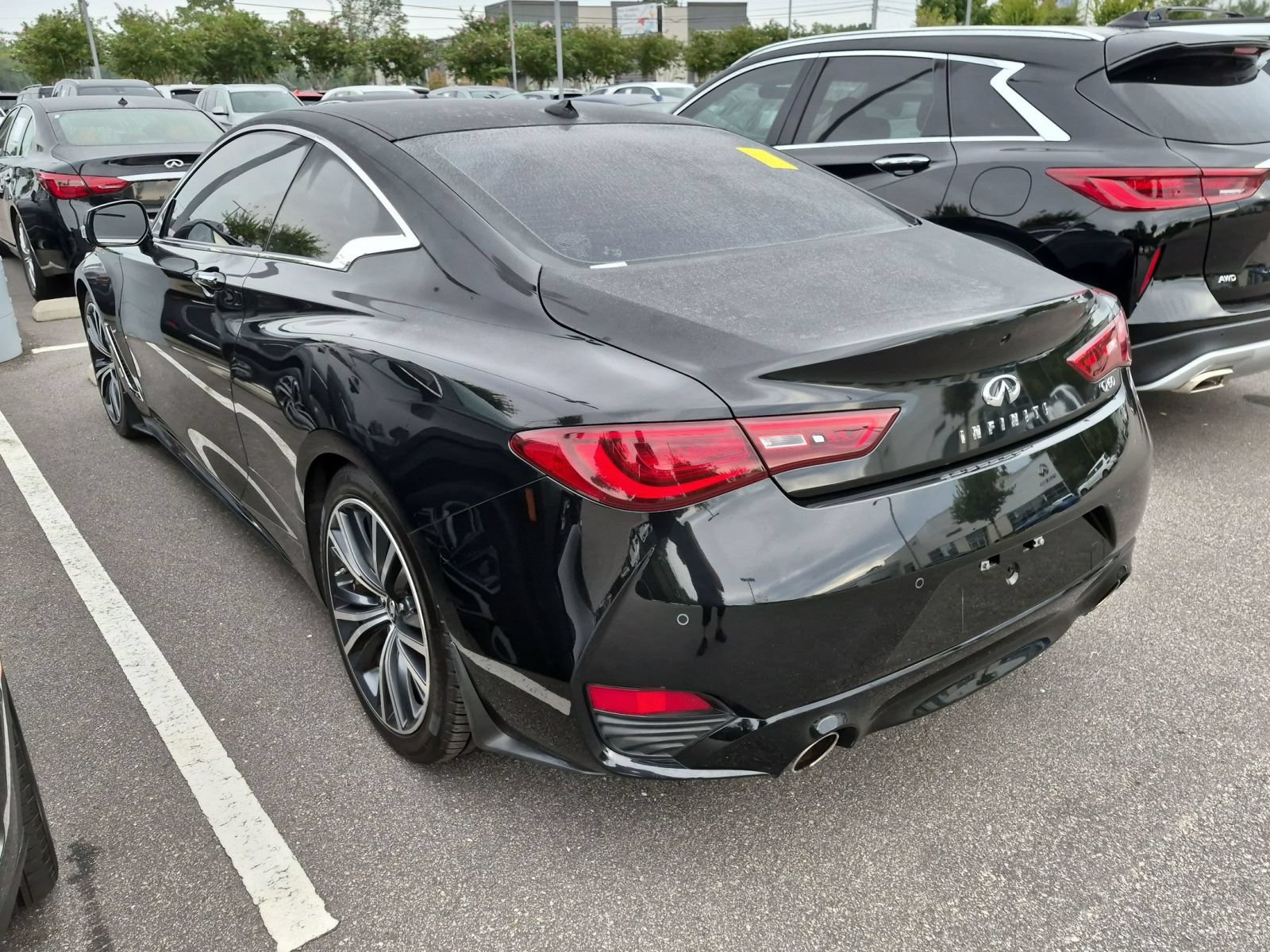 Used 2022 INFINITI Q60 3.0t Luxe w/ Cargo Package RWD image 4