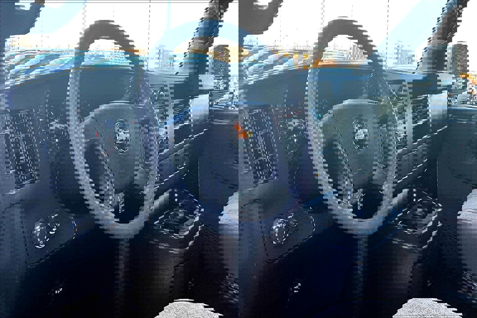 Used 2017 Chevrolet Express 3500 image 12