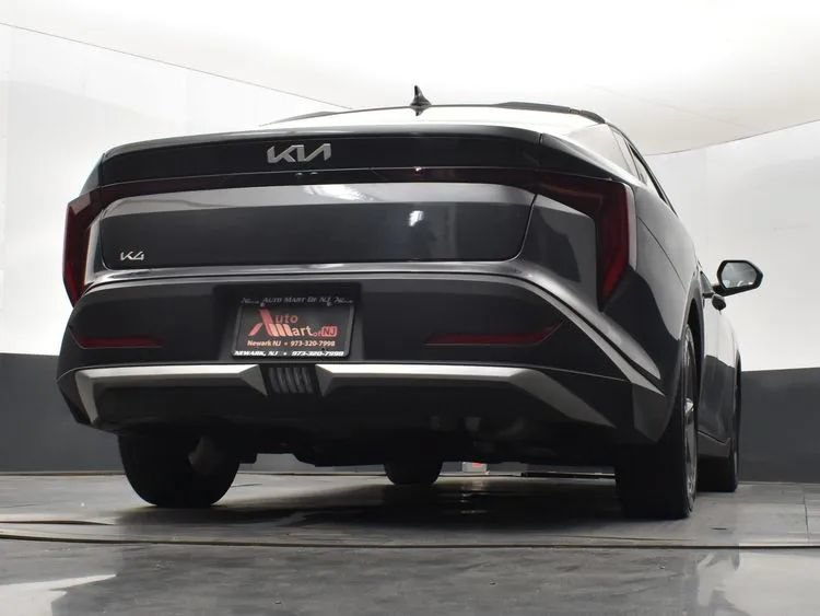 Used 2025 Kia K4 FWD image 13