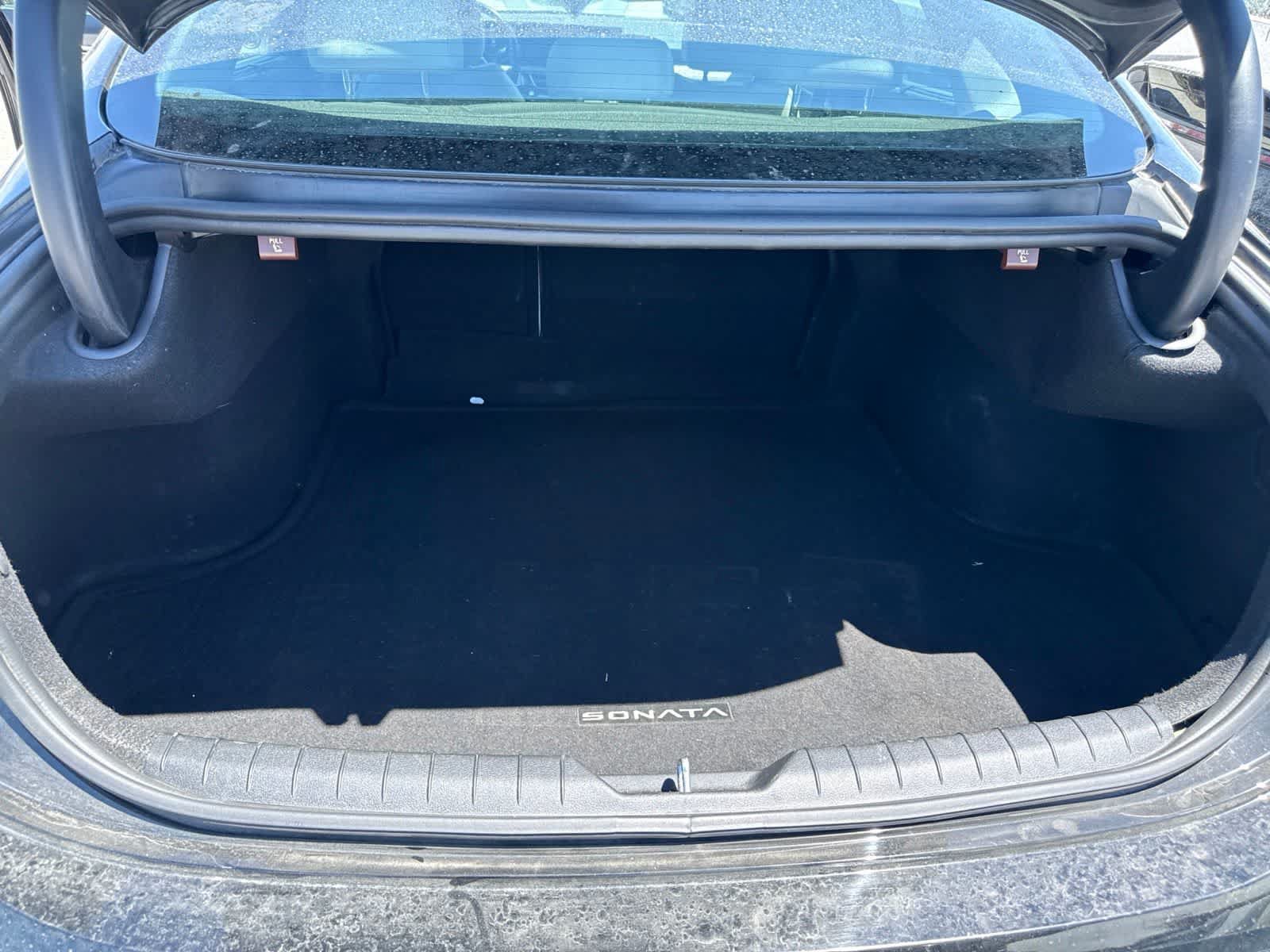Used 2024 Hyundai Sonata Limited FWD image 12