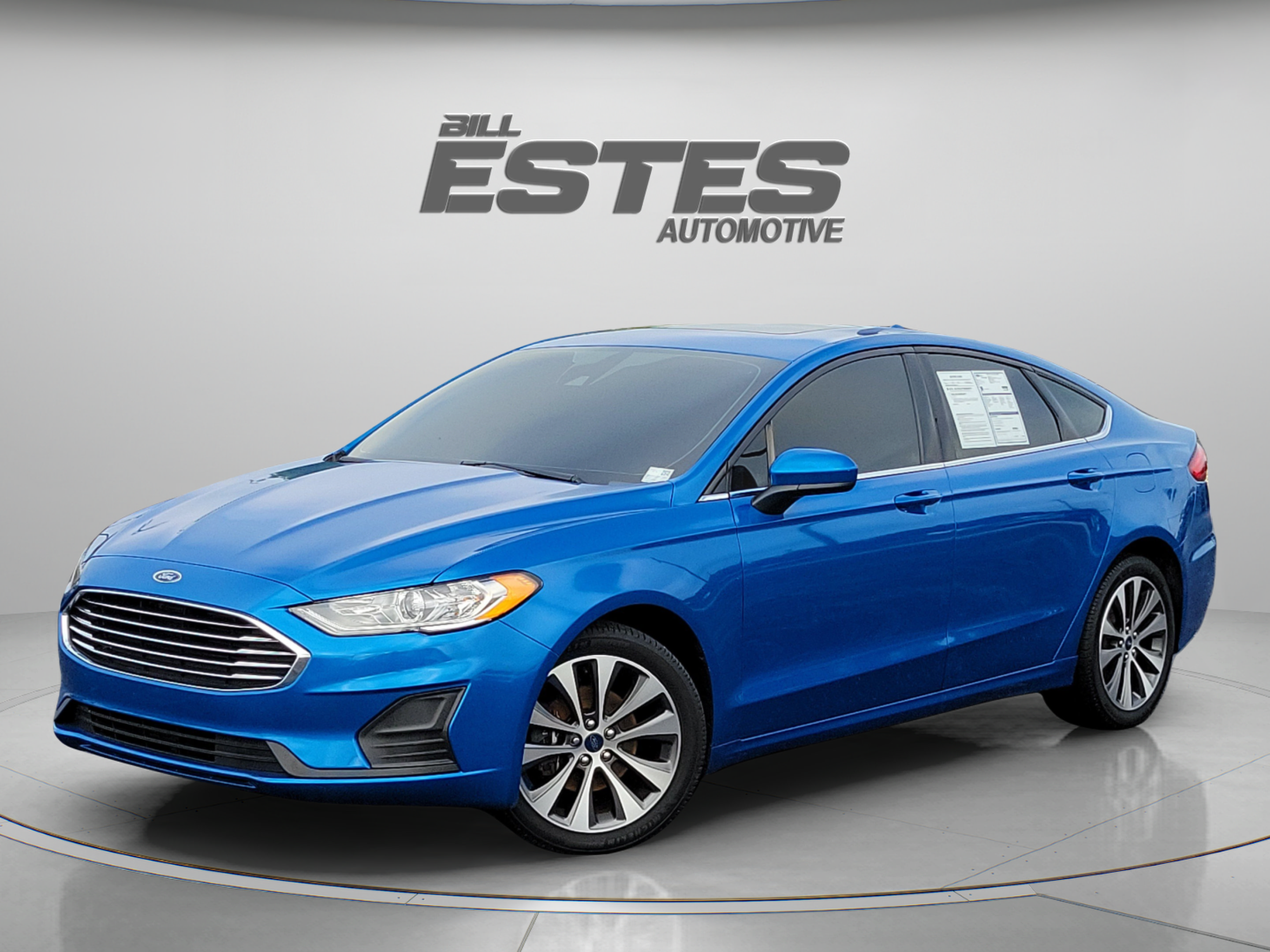 Used 2019 Ford Fusion SE AWD/4WD image 1