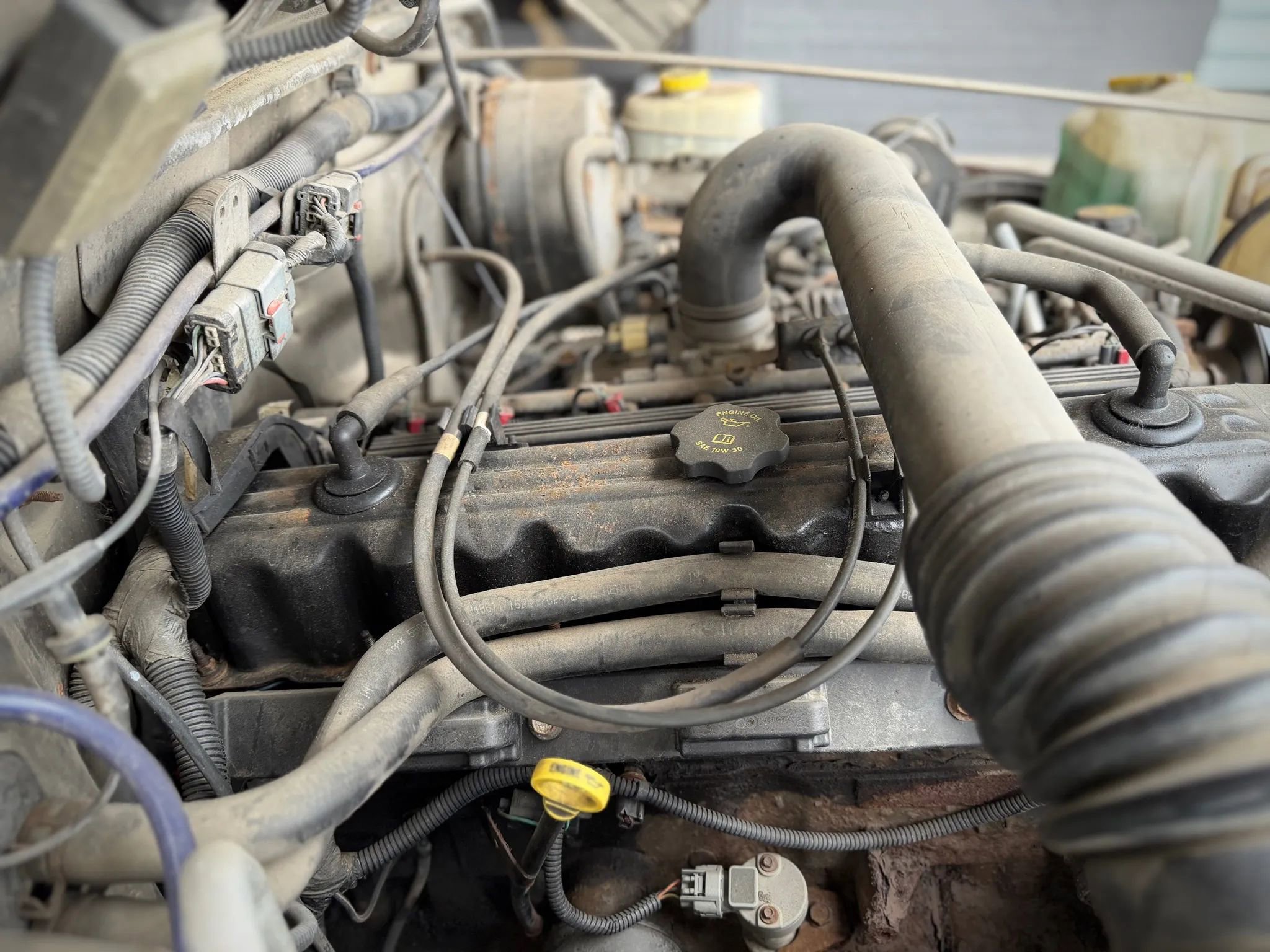 Used 2004 Jeep Wrangler Sahara w/ Dual Top Group image 32