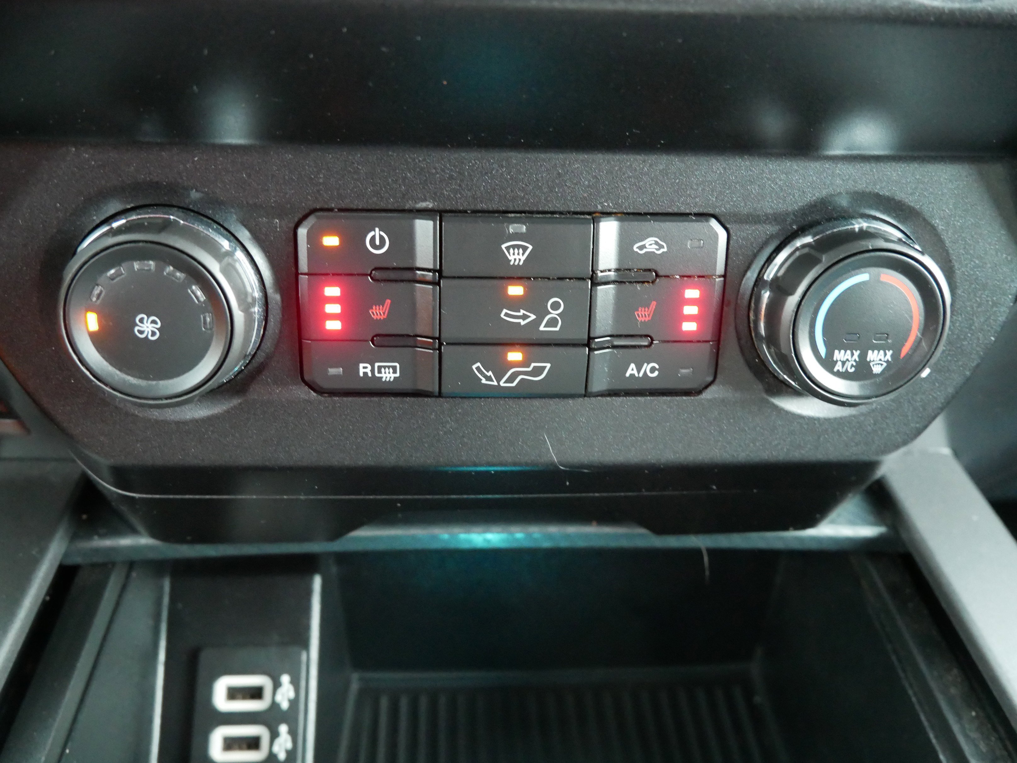 Used 2019 Ford F150 XLT w/ Equipment Group 302A Luxury image 23