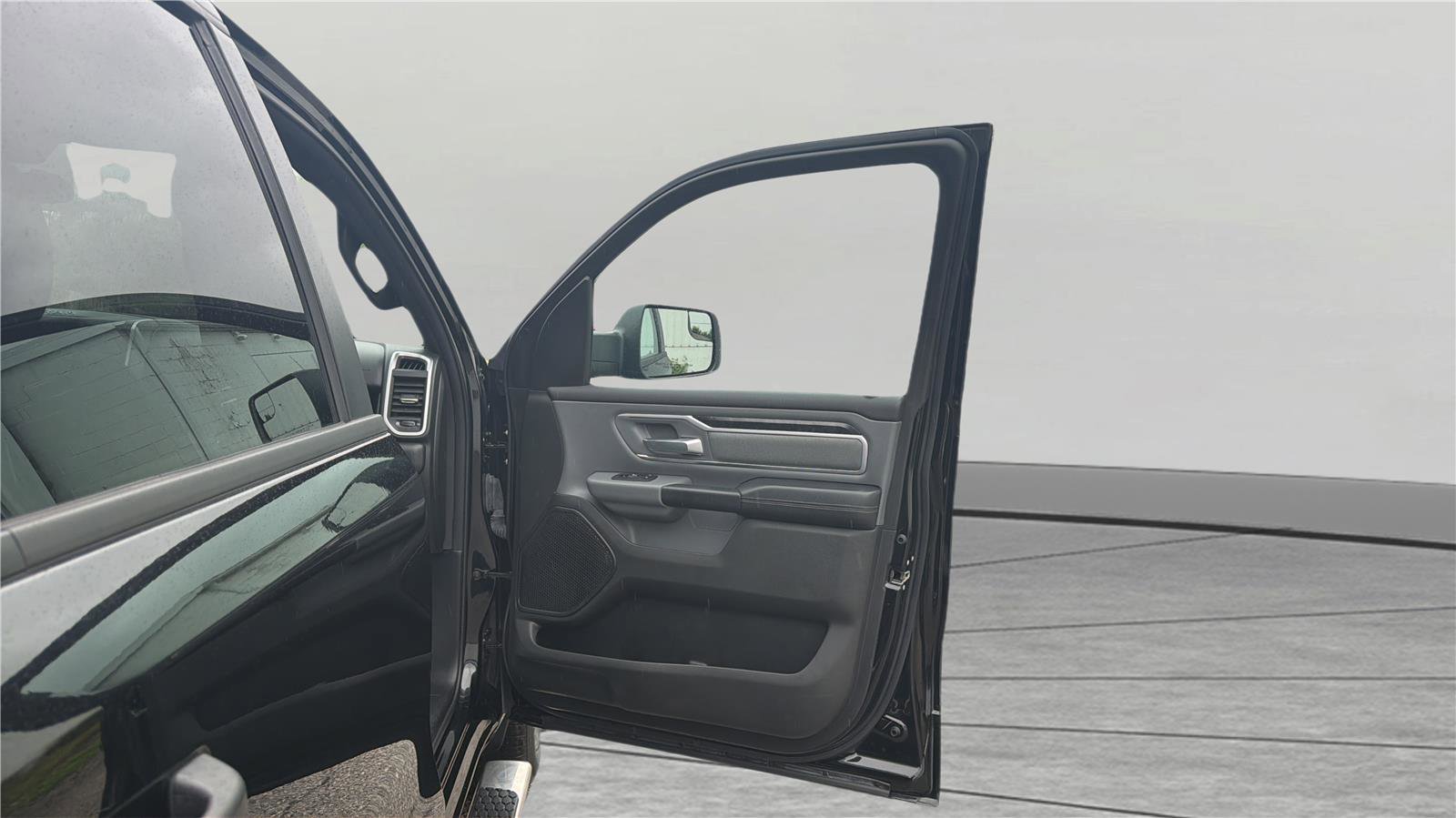 Used 2023 RAM 1500 Big Horn AWD/4WD image 20