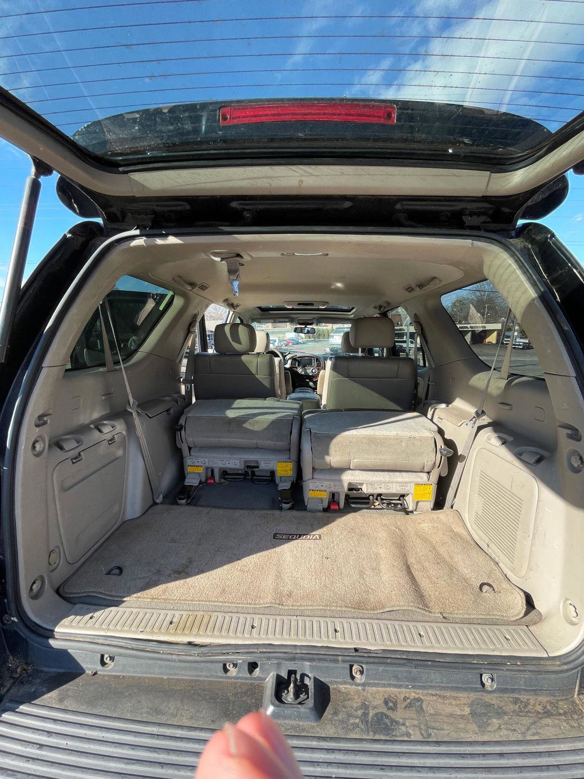 Used 2007 Toyota Sequoia Limited AWD/4WD image 9