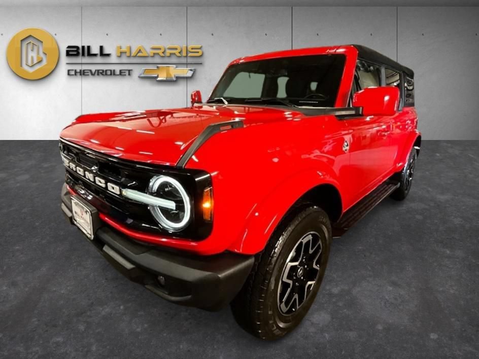 Used 2023 Ford Bronco Outer Banks AWD/4WD video 1