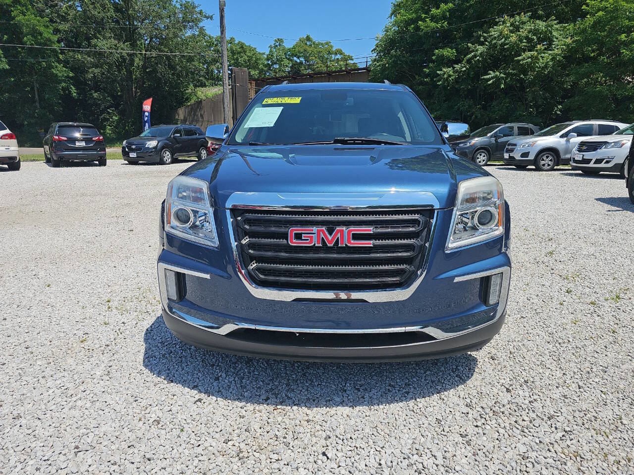 Used 2017 GMC Terrain SLE w/ Chrome Edition image 7