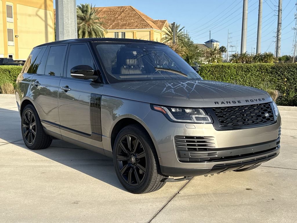 Used 2020 Land Rover Range Rover HSE image 12
