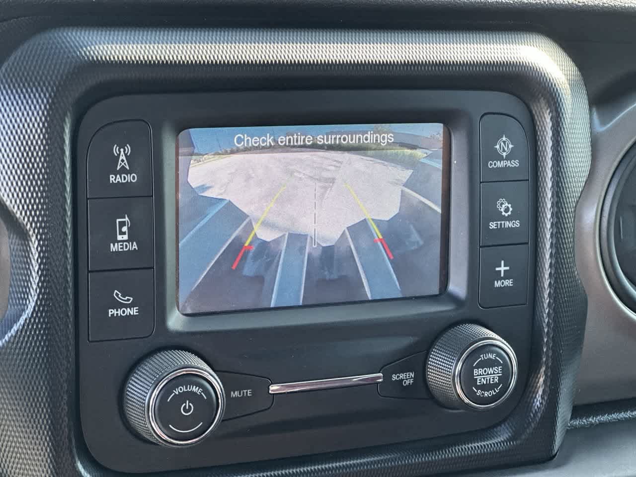 Used 2018 Jeep Wrangler Unlimited Sport S AWD/4WD image 25