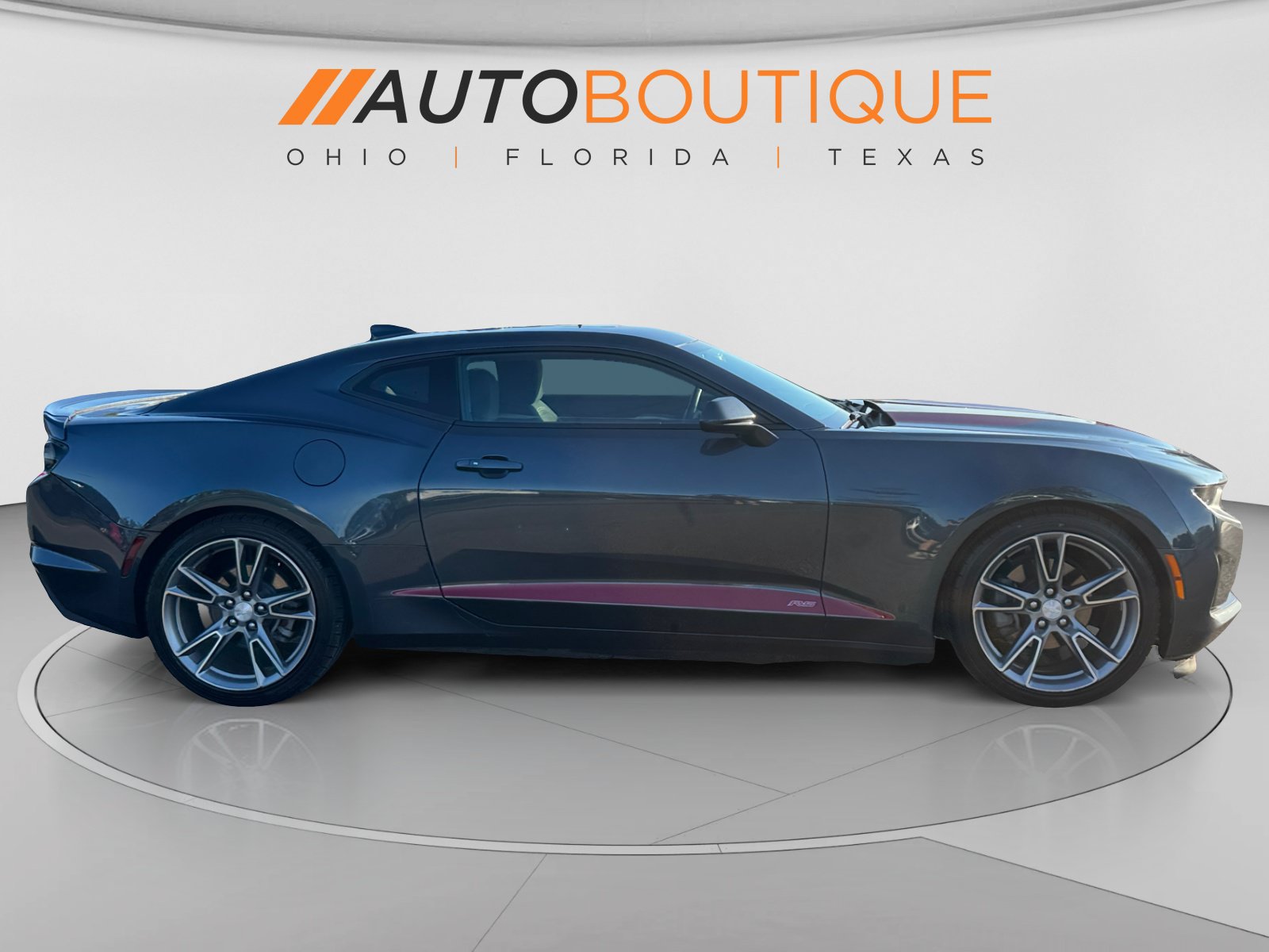 Used 2020 Chevrolet Camaro LT w/ RS Package RWD image 6