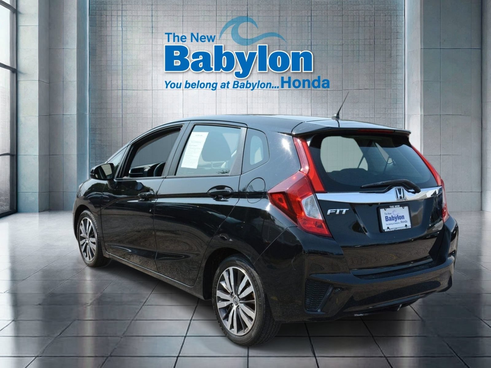 Used 2015 Honda Fit EX image 3