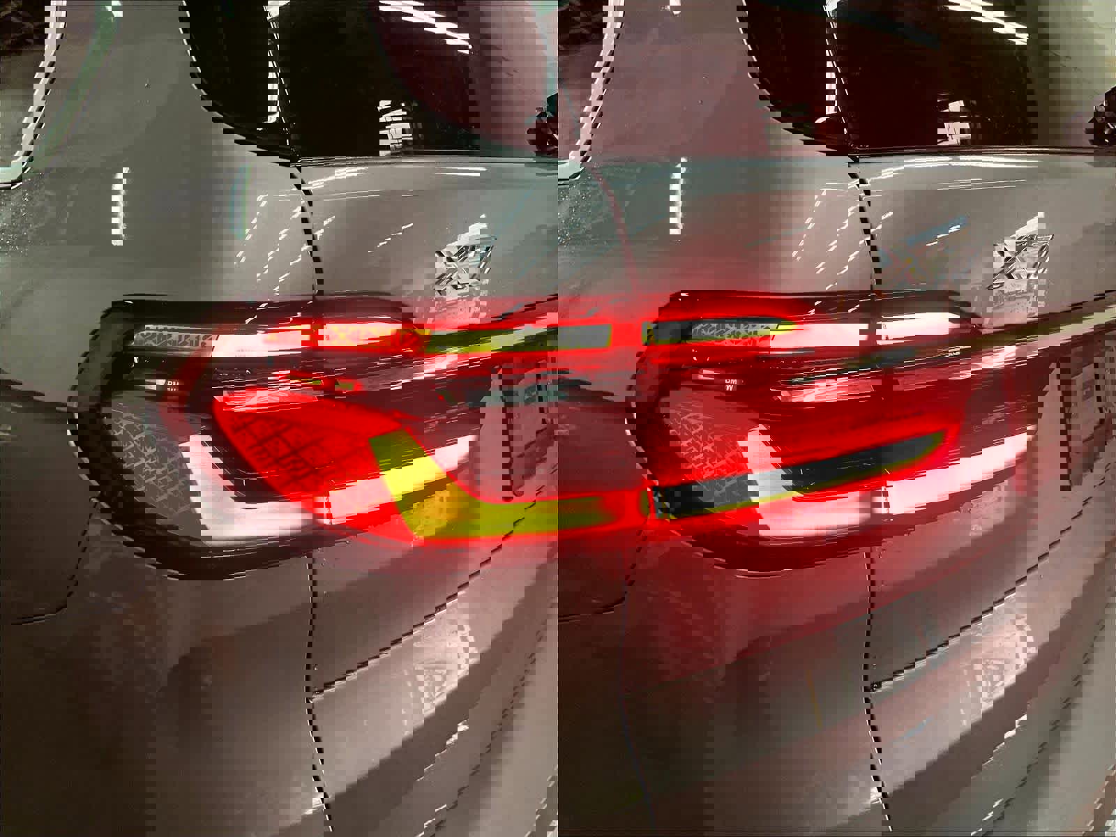 Certified 2024 BMW X7 xDrive40i w/ Premium Package image 31