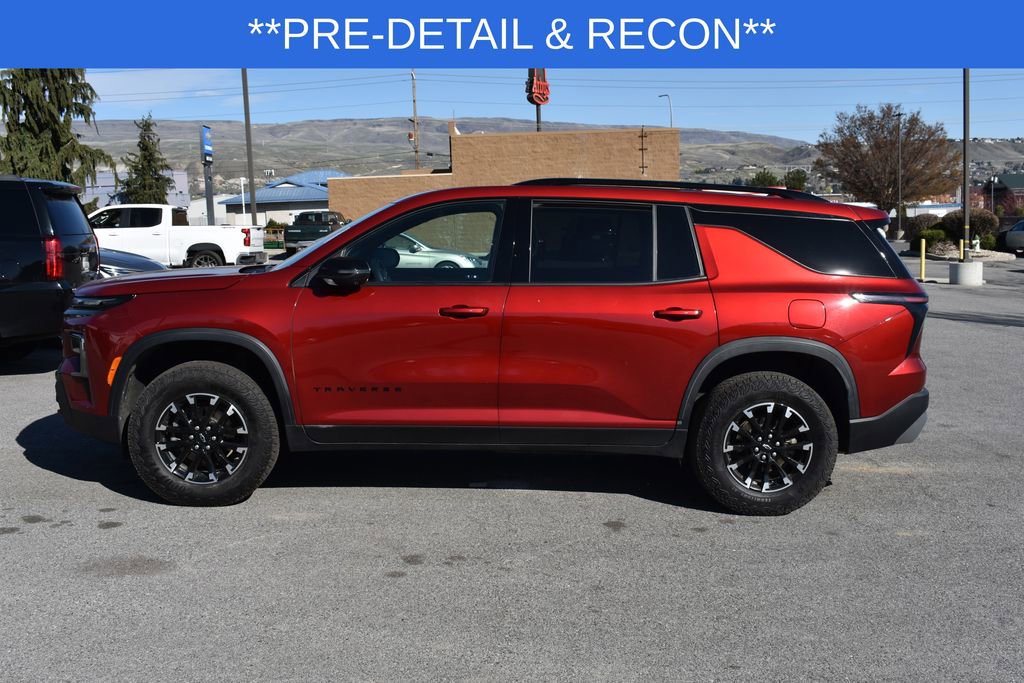 Used 2024 Chevrolet Traverse Z71 w/ LPO, Floor Liner Package image 2