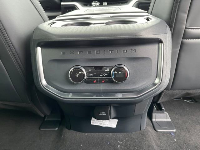 New 2026 Ford Expedition Max Platinum image 38