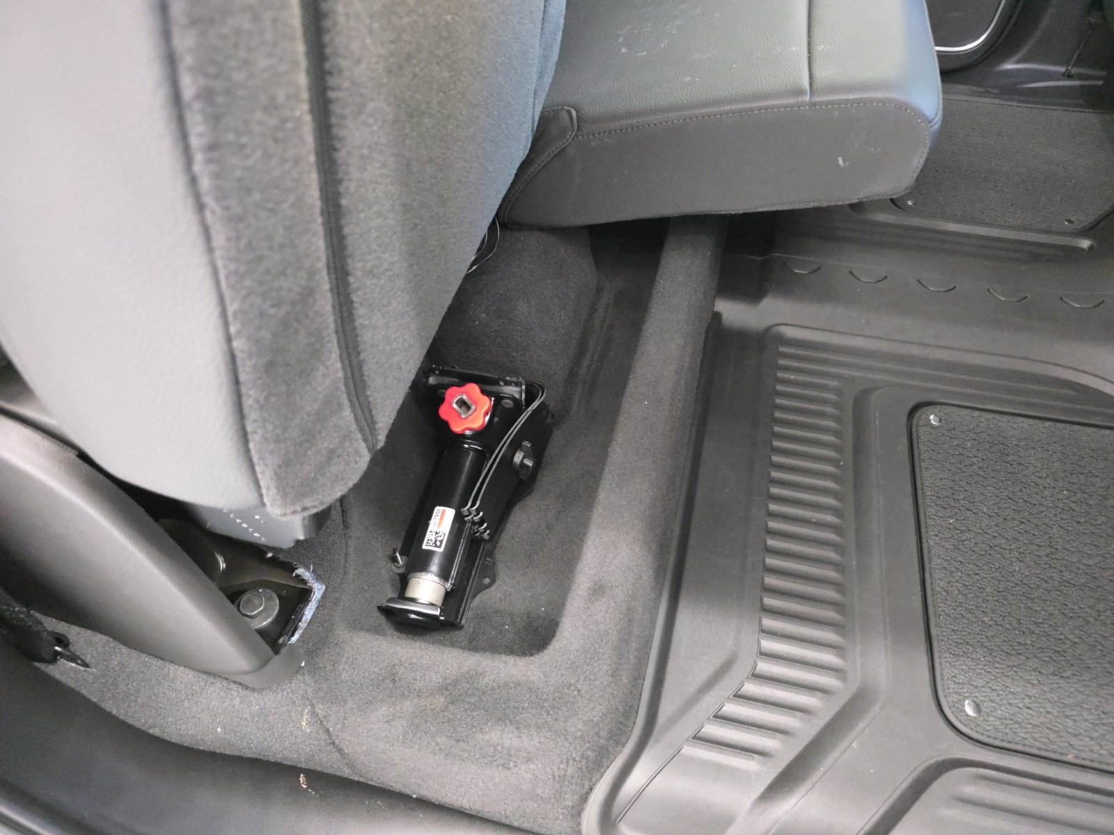 Used 2025 GMC Sierra 1500 Denali image 16