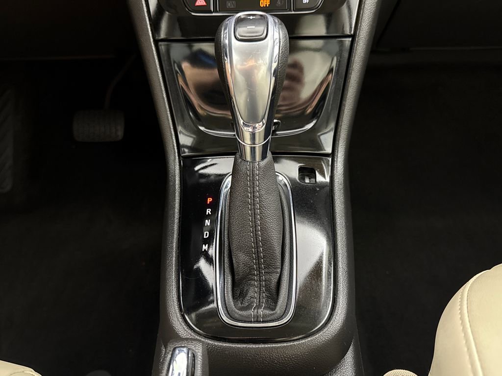 Used 2017 Buick Encore Premium image 19