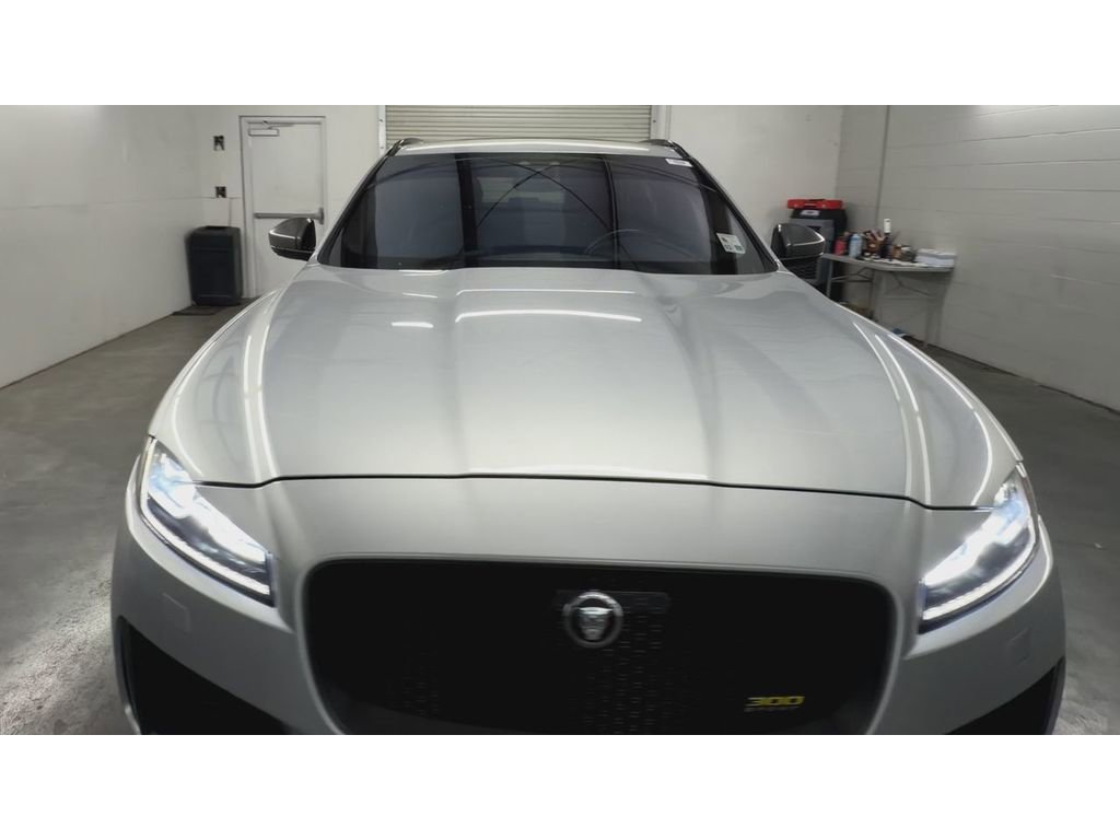 Used 2020 Jaguar F-PACE 300 Sport image 3