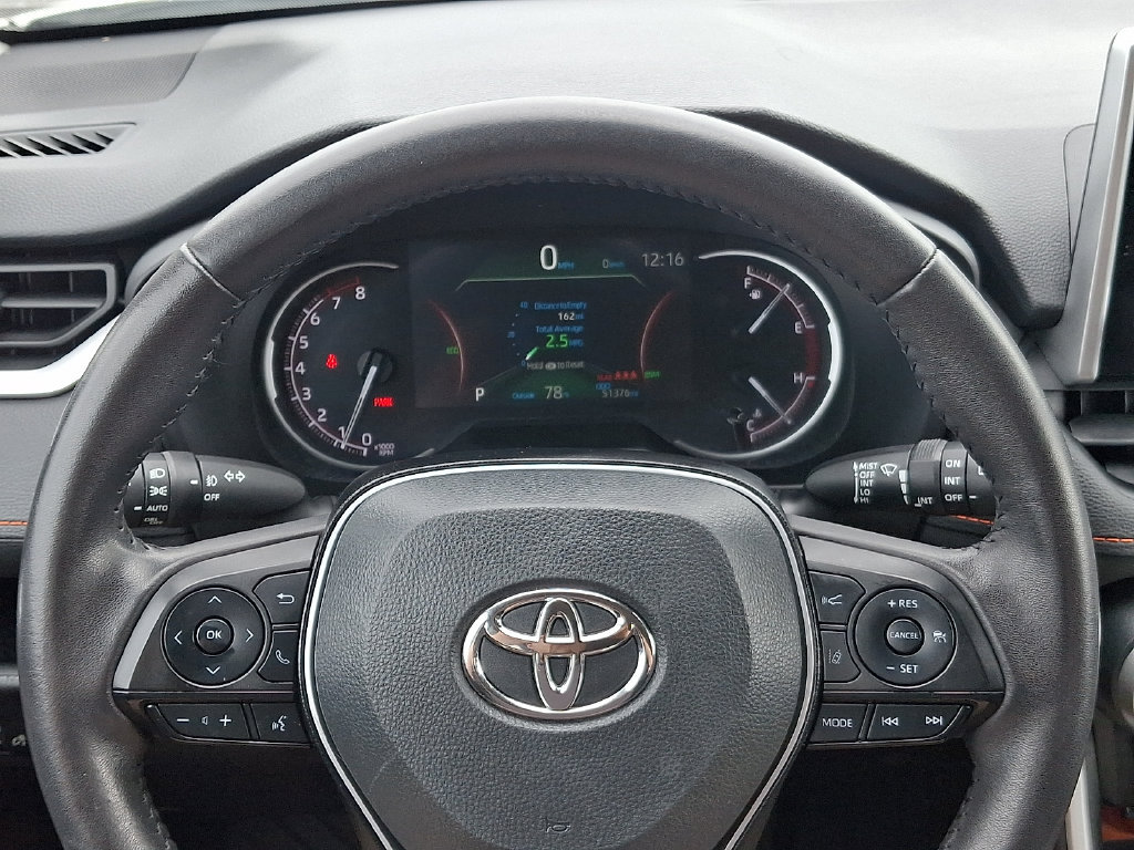 Used 2024 Toyota RAV4 Adventure AWD/4WD image 18