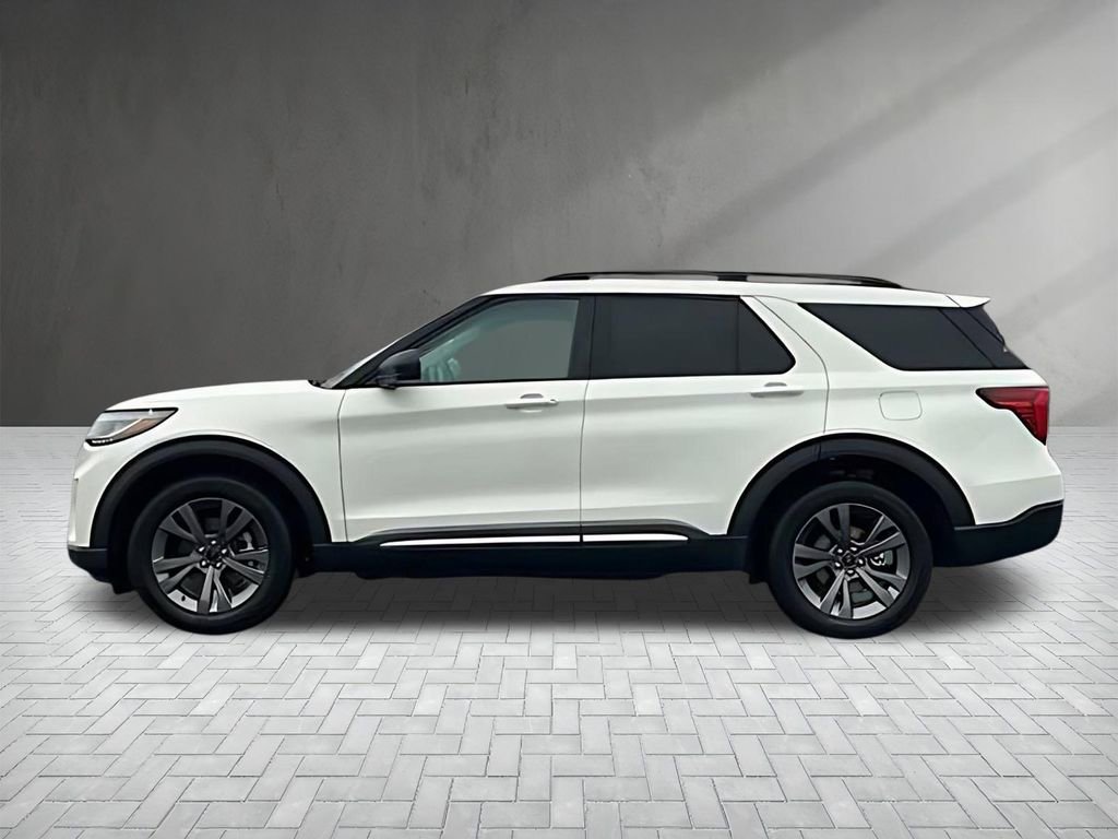 New 2025 Ford Explorer Active w/ Active Comfort Package image 4