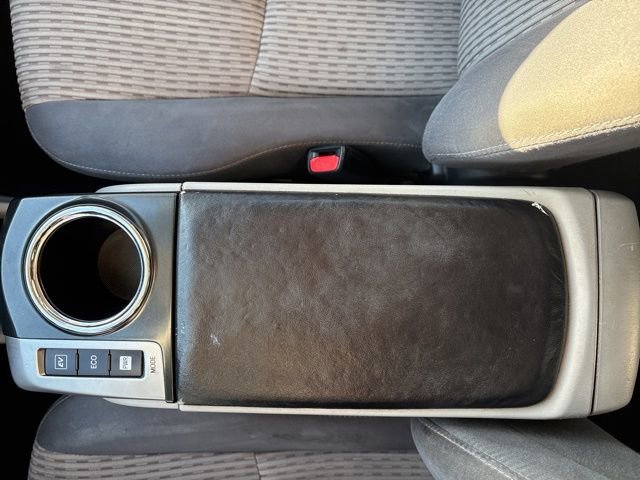 Used 2016 Toyota Prius V Three image 24