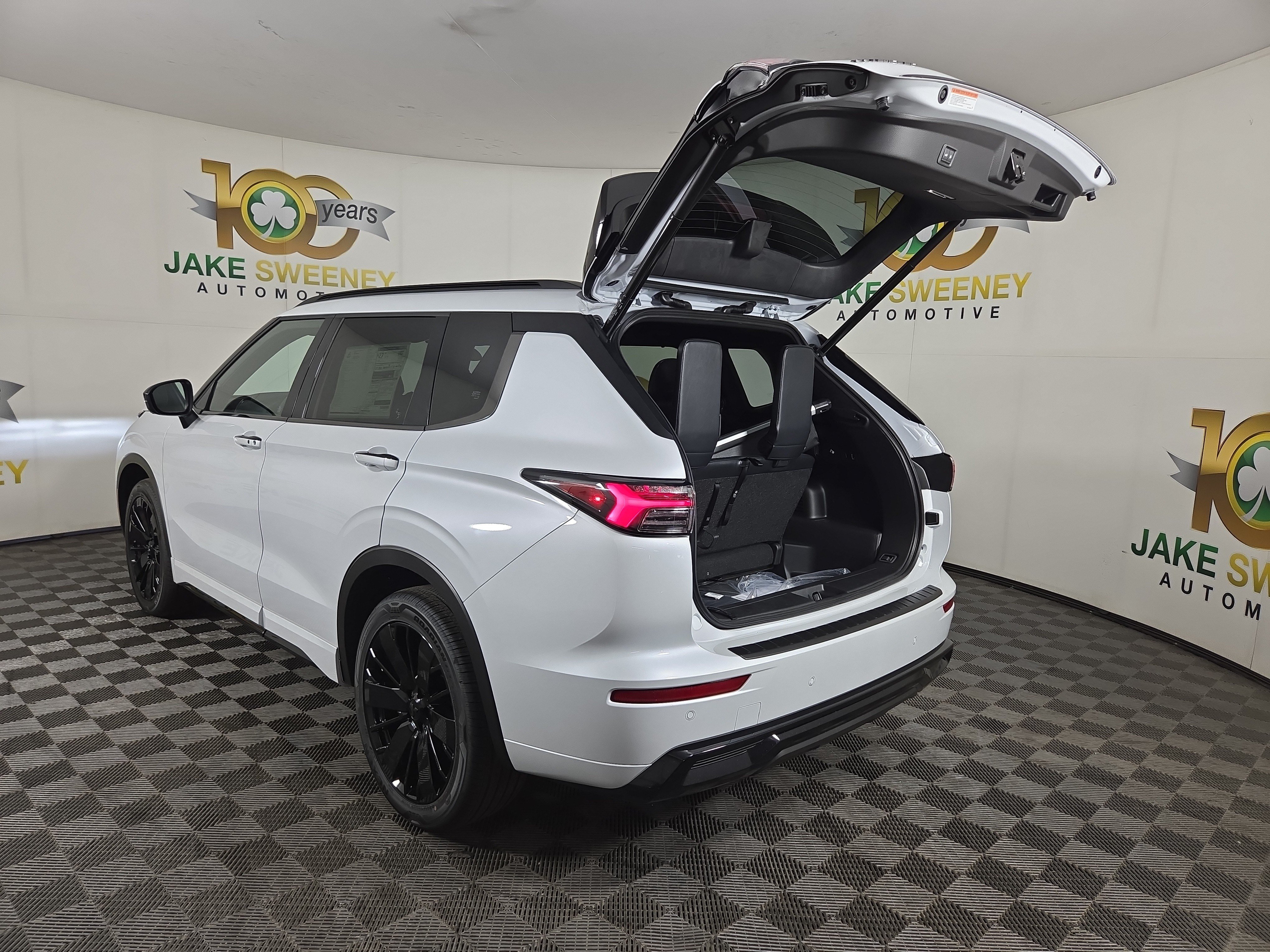 New 2026 Mitsubishi Outlander SEL Black Edition AWD/4WD image 33