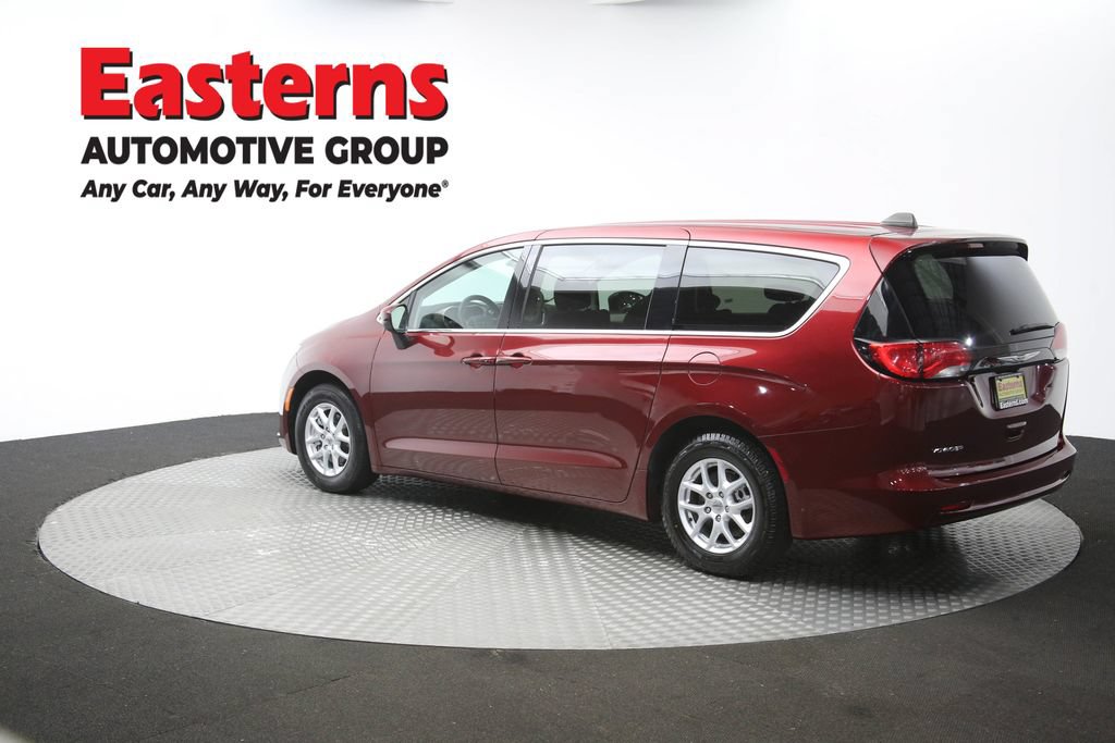 Used 2023 Chrysler Voyager LX FWD image 63