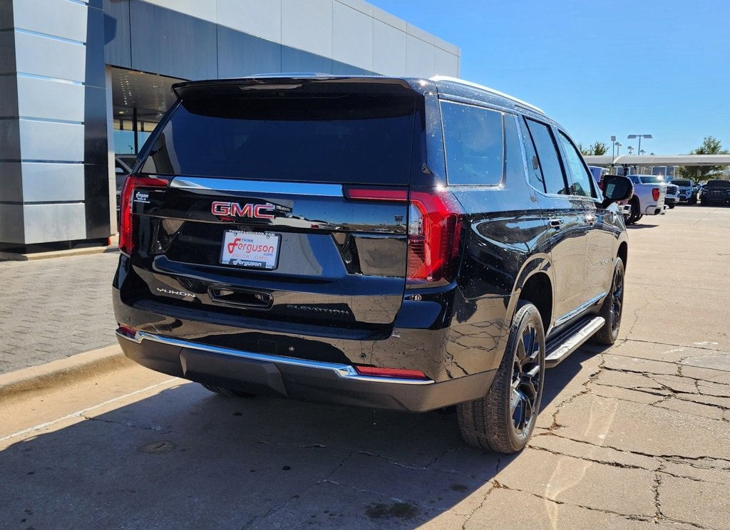 New 2026 GMC Yukon Elevation image 3