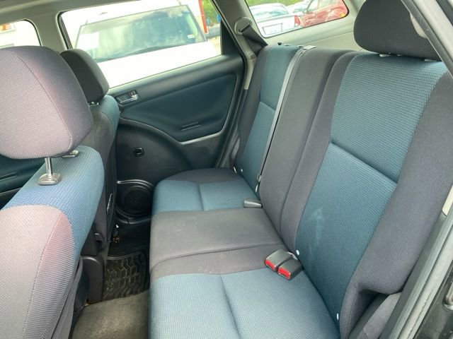 Used 2005 Toyota Matrix AWD image 18