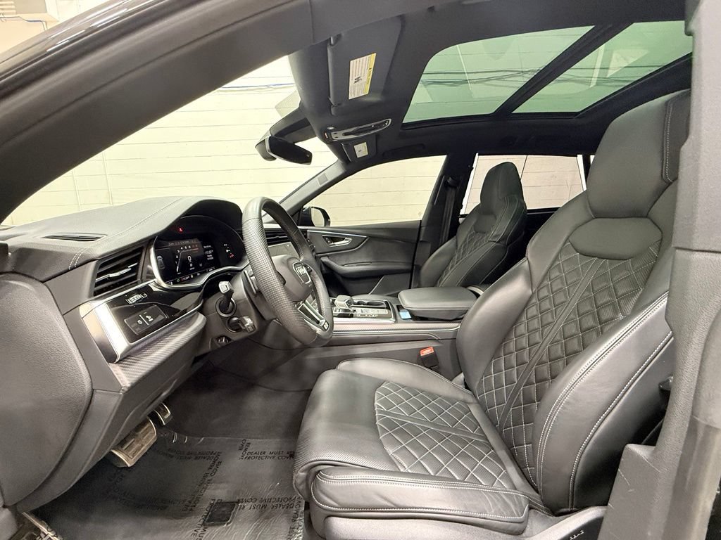 Used 2025 Audi SQ8 Premium Plus w/ 23" Wheel Package AWD/4WD image 38