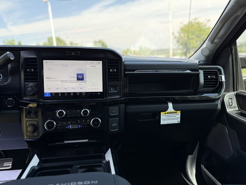 New 2025 Ford F250 Lariat w/ Lariat Ultimate Package image 16