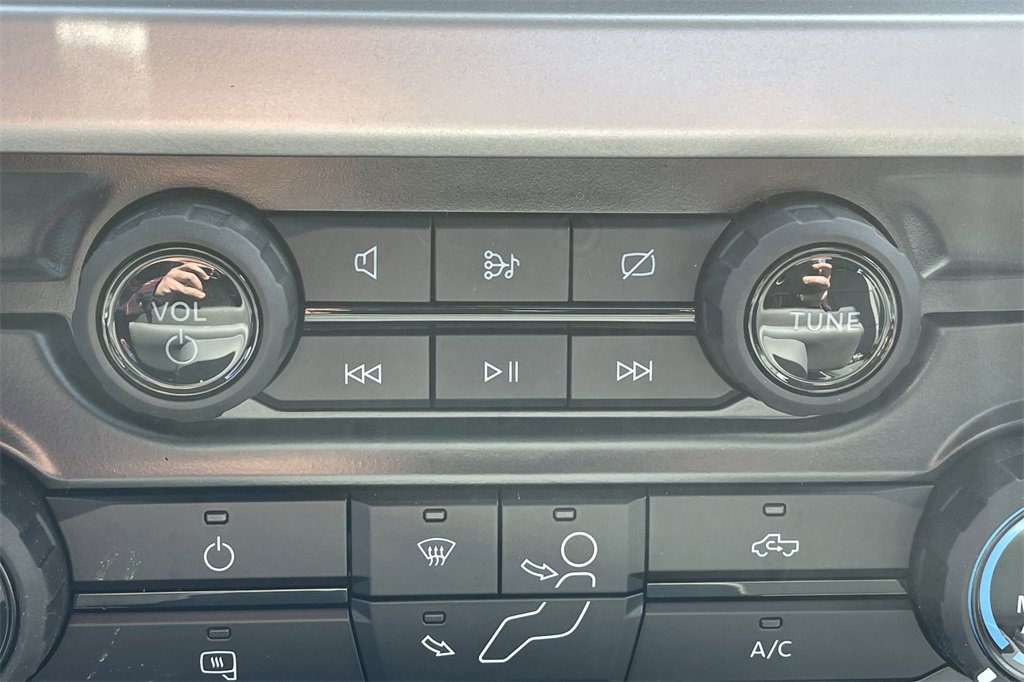 New 2024 Ford F550 4x4 Regular Cab Super Duty image 28