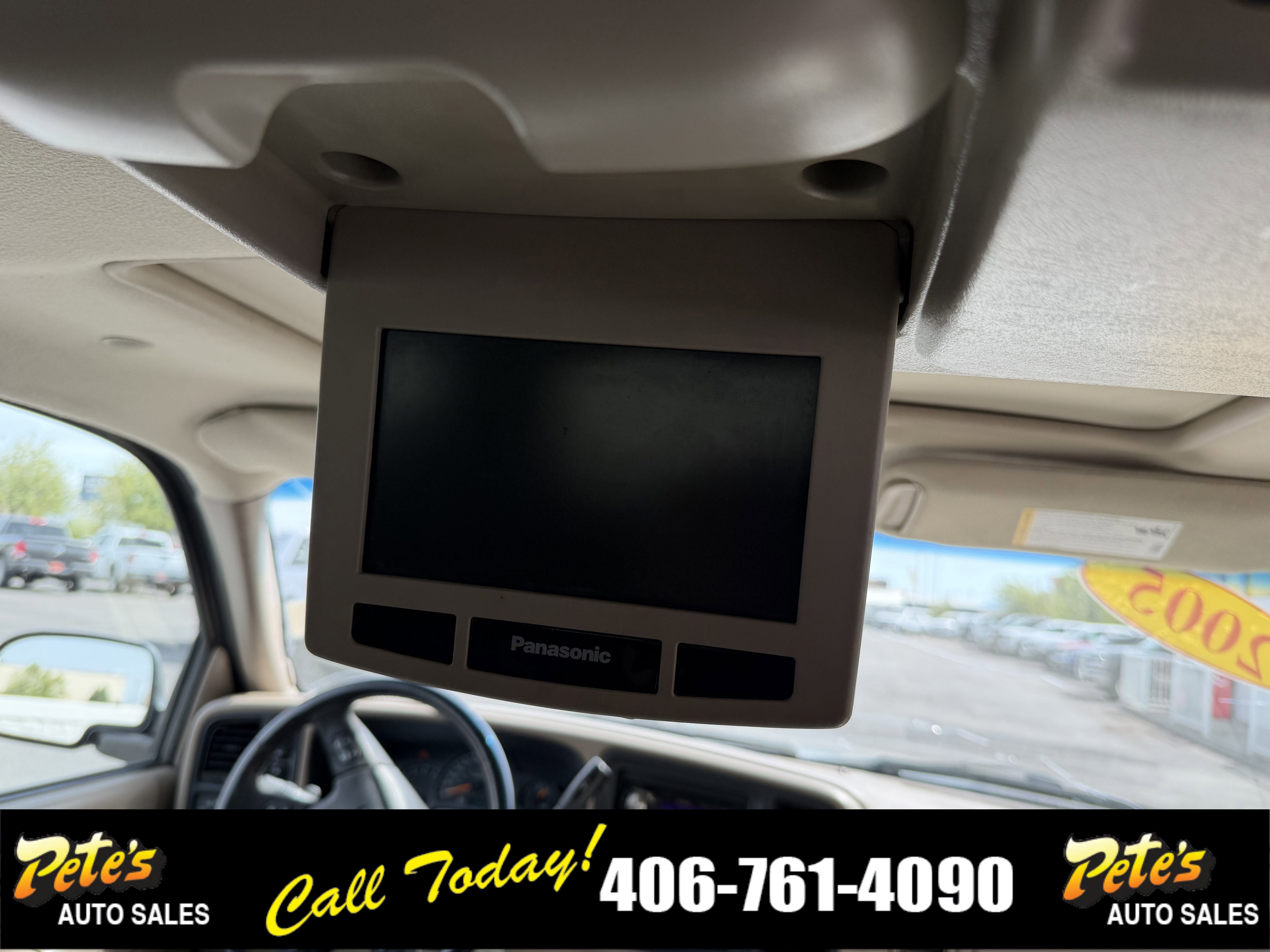 Used 2005 GMC Yukon SLT w/ SLT Preferred Equipment Group AWD/4WD image 16