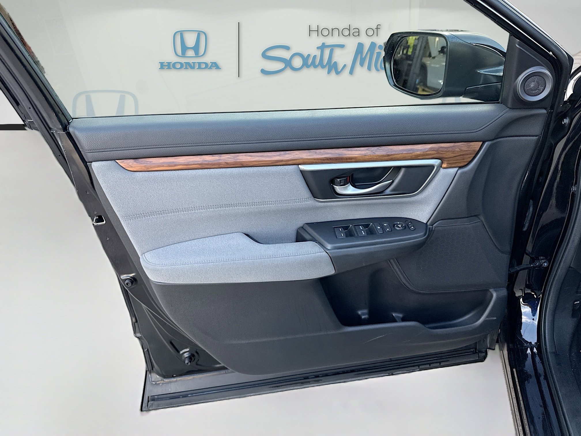 Used 2022 Honda CR-V EX image 19