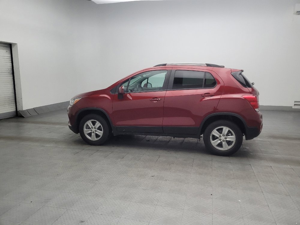 Used 2022 Chevrolet Trax LT w/ Driver Confidence Package AWD/4WD image 3