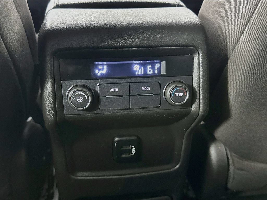 Used 2017 GMC Acadia SLE AWD/4WD image 29