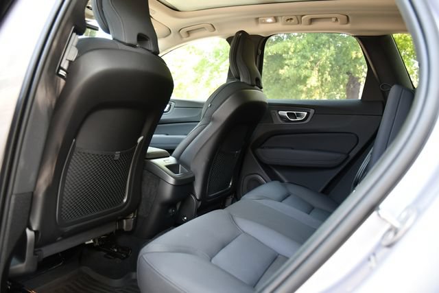 Certified 2026 Volvo XC60 B5 Plus AWD/4WD image 18