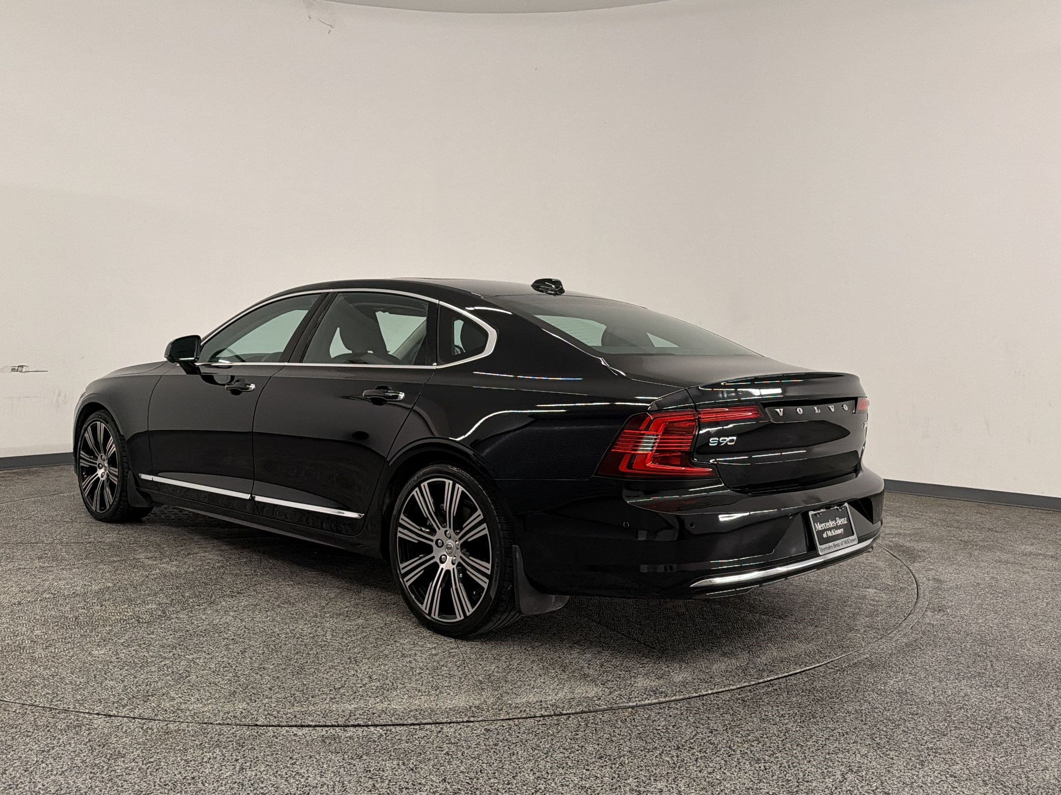 Used 2021 Volvo S90 T6 Inscription w/ Advanced Package AWD/4WD image 3