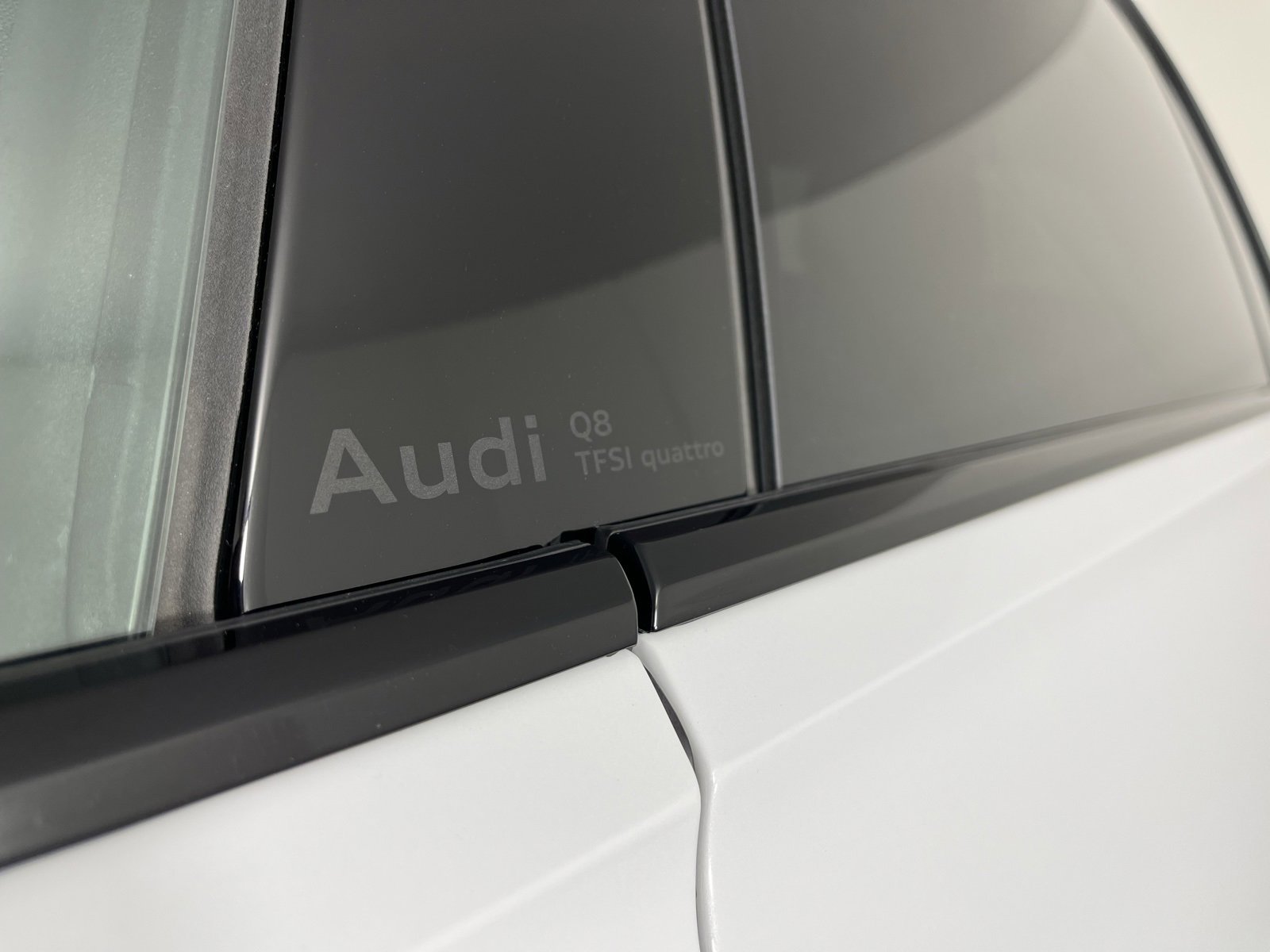 Certified 2025 Audi Q8 Premium Plus w/ Premium Plus Package image 5