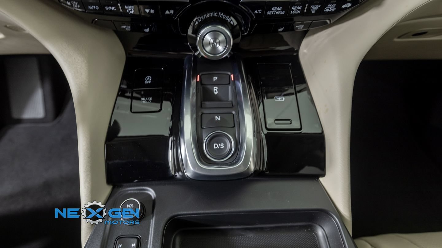 Used 2025 Acura MDX SH-AWD w/ Technology Package image 21