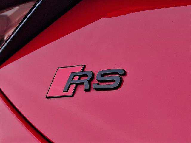 Certified 2022 Audi RS e-tron GT w/ Carbon Performance Package AWD/4WD image 32