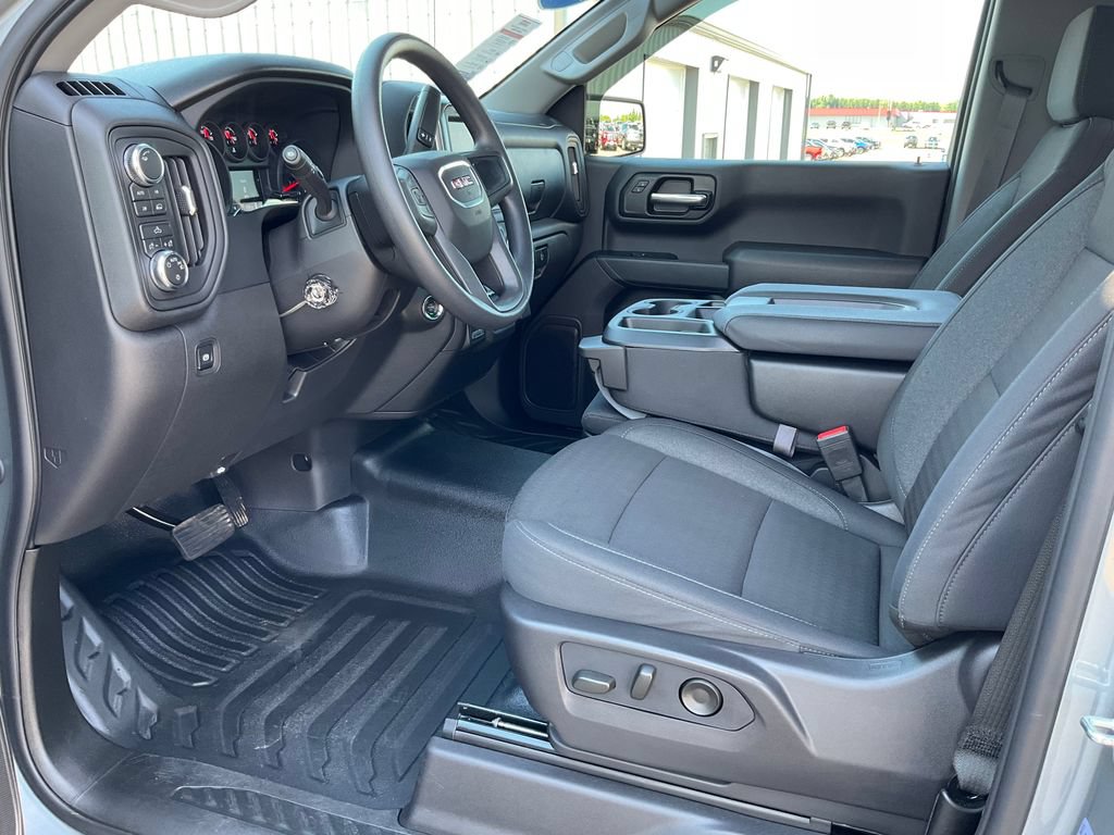 Certified 2026 GMC Sierra 1500 Pro w/ Pro Value Package AWD/4WD image 3