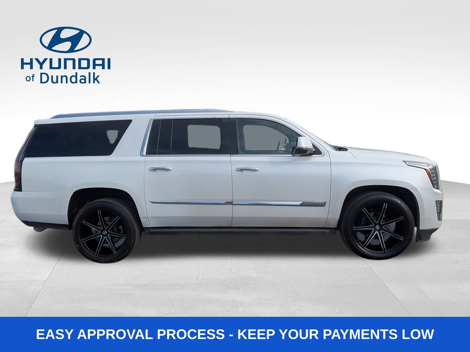 Used 2016 Cadillac Escalade ESV Platinum AWD/4WD image 10