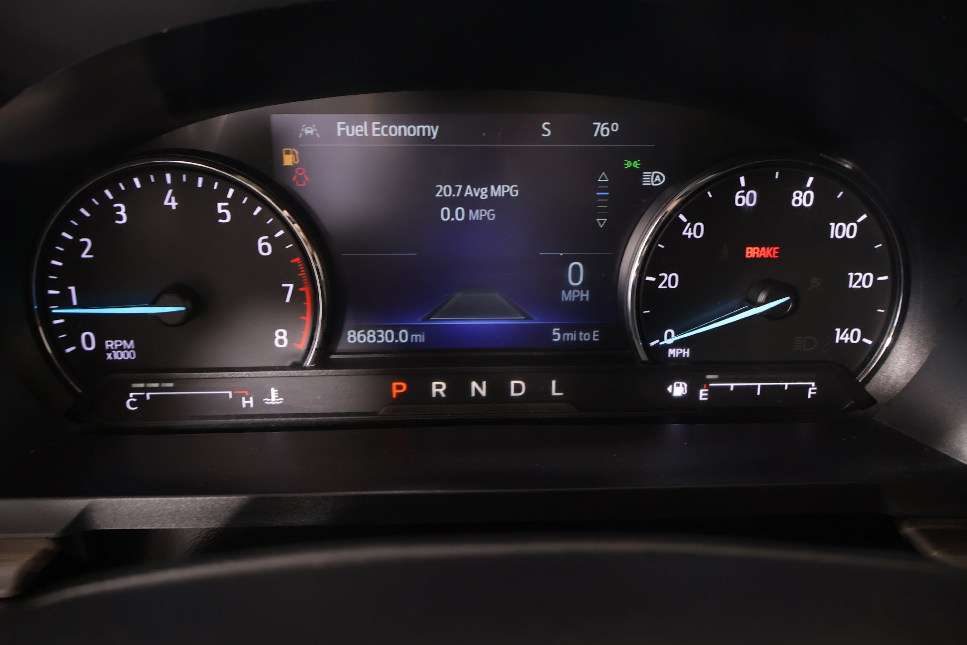 Used 2022 Ford Explorer Limited w/ Equipment Group 301A RWD image 4