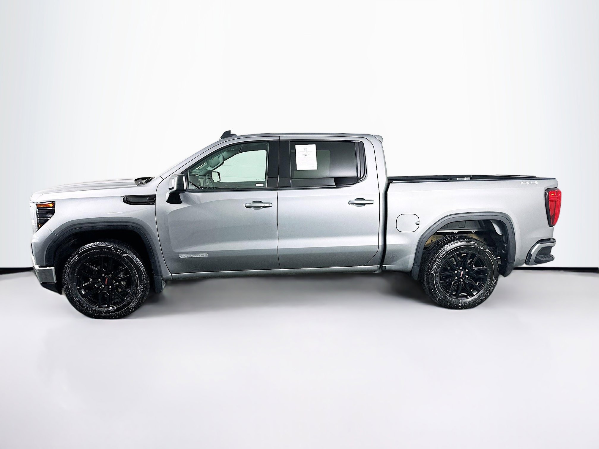 Used 2024 GMC Sierra 1500 Elevation image 4